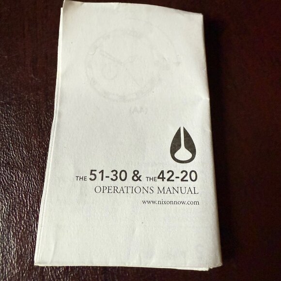 Nixon 51-30 Mens Classic Analog Watch - Picture 9 of 9